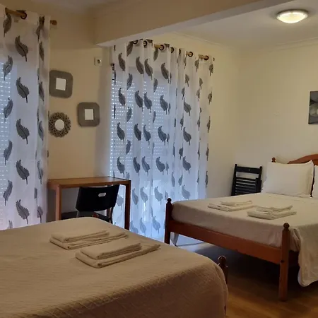 Bed & Breakfast Residencia Salva-vidas Nazaré