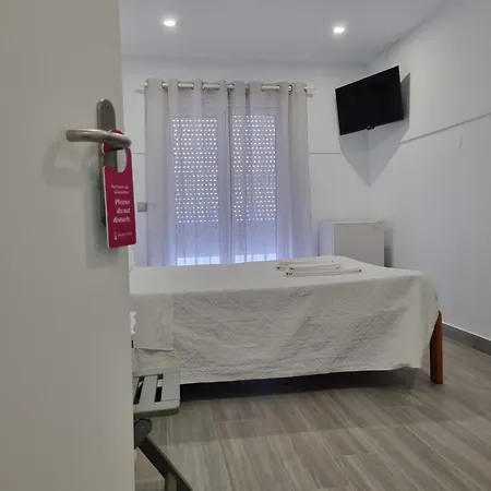 Residencia Salva-vidas 3* ナザレ
